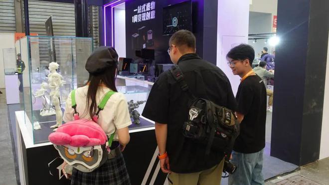 令模玩KAIYUN爱好者惊讶黑格科技携Reflex 3D打印机参加WF上海手办展(图6)