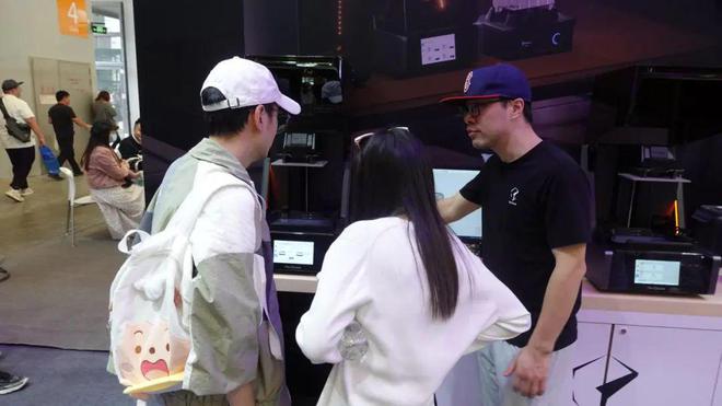 令模玩KAIYUN爱好者惊讶黑格科技携Reflex 3D打印机参加WF上海手办展(图9)