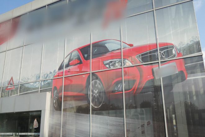 汽车4S店、商超橱窗广告展示为什么独爱单透贴？它有什么优势？KAIYUN(图6)